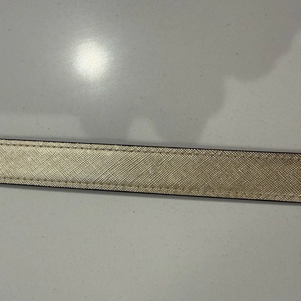 Michael Kors Belt - Picture 4 of 6